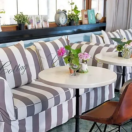 Areela Boutique 3* Tirana